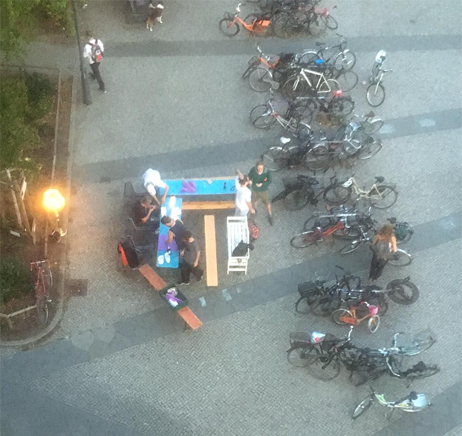 Street dinner and party outside Sudstern Station